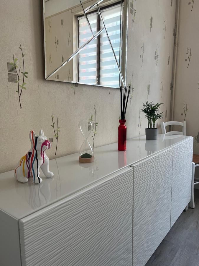 Amienoise 5 Chambres Proche Centre Ville Amiens Kültér fotó